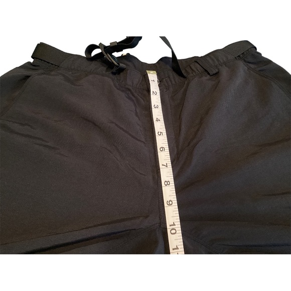 The North Face Women’s Zip Off Convertible Hiking Pockets Black Pants Size Large - Picture 8 of 16